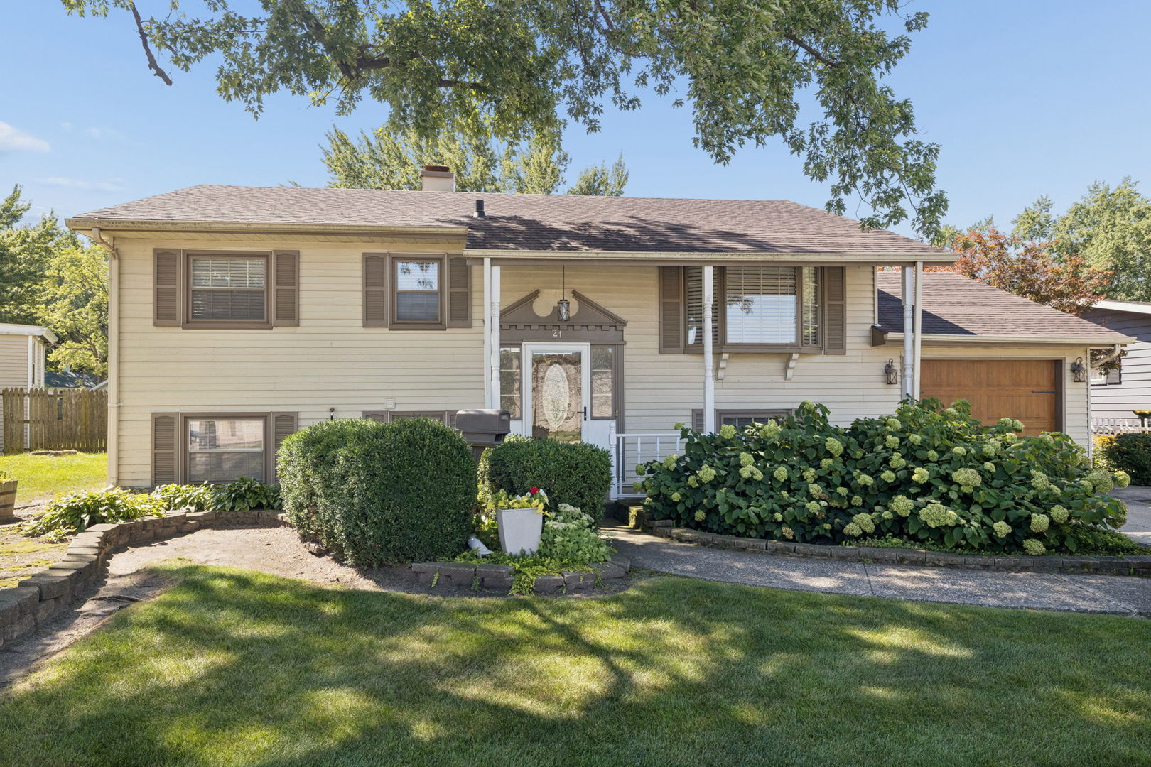 21 Pawnee Drive Property Photo 1