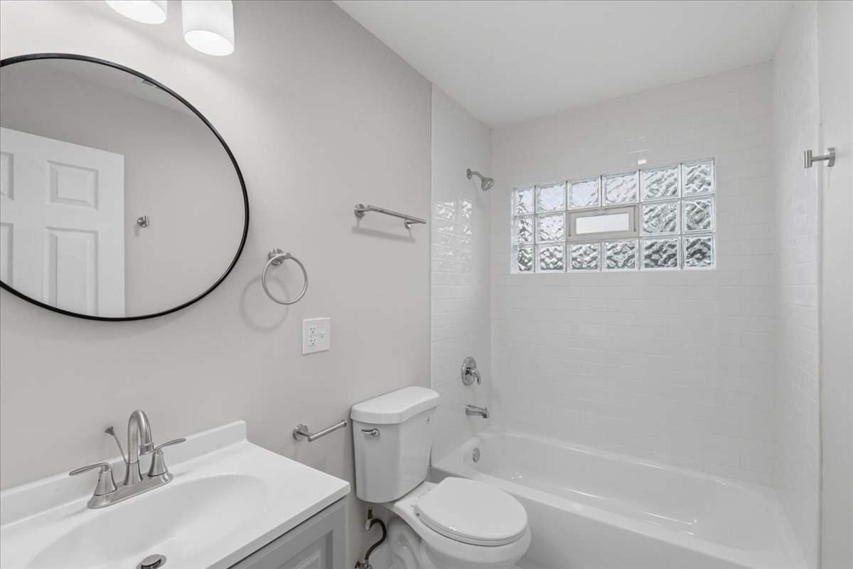 731 Enterprise Court Property Photo 3