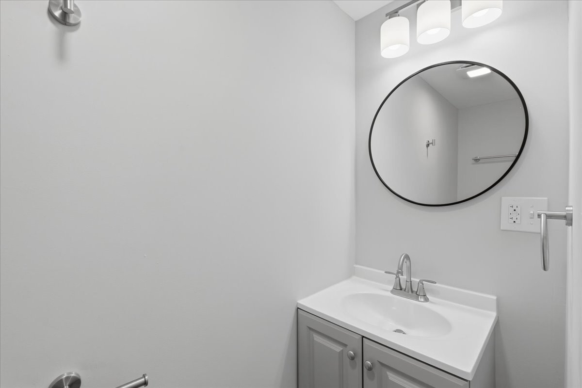 731 Enterprise Court Property Photo 8