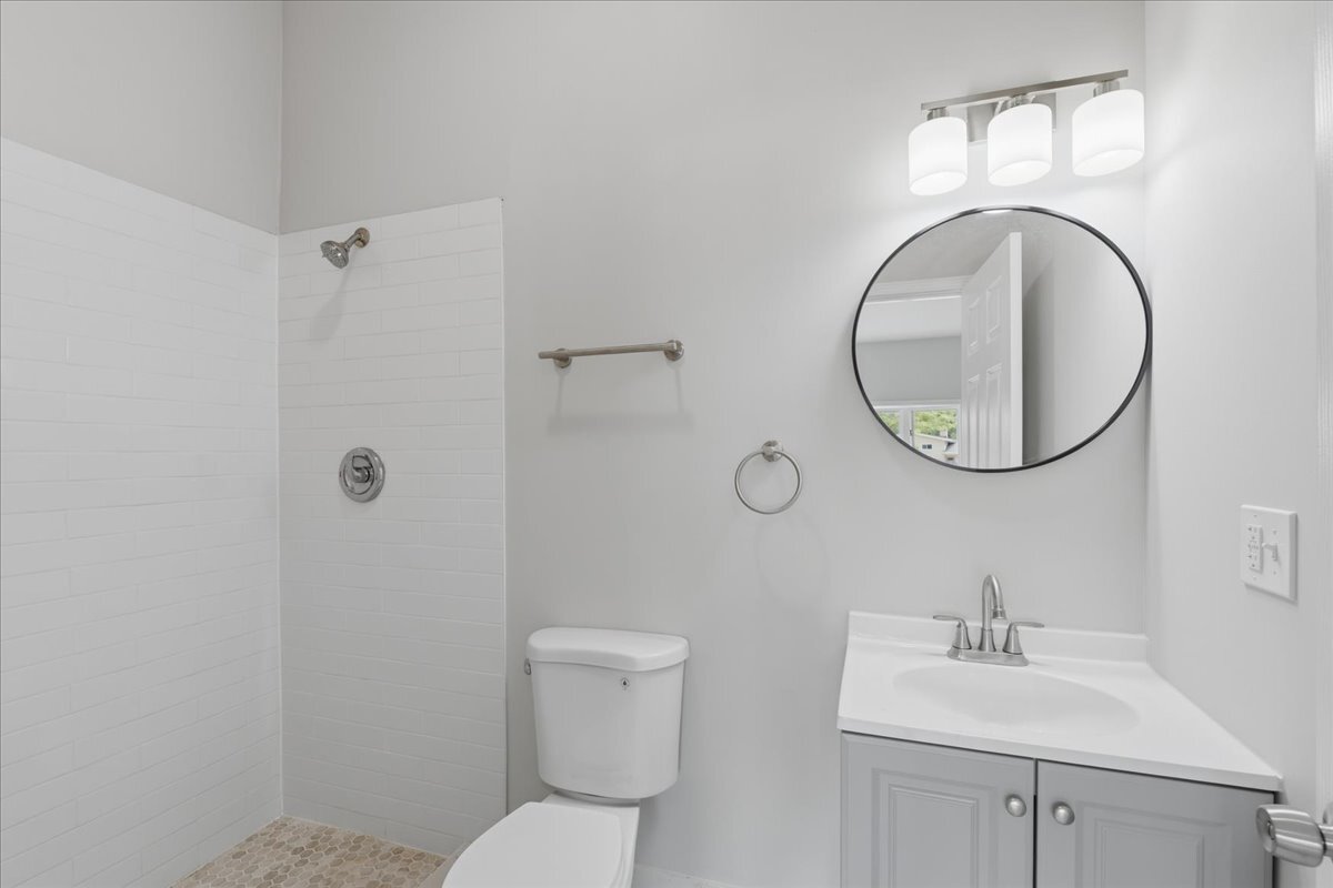 731 Enterprise Court Property Photo 9