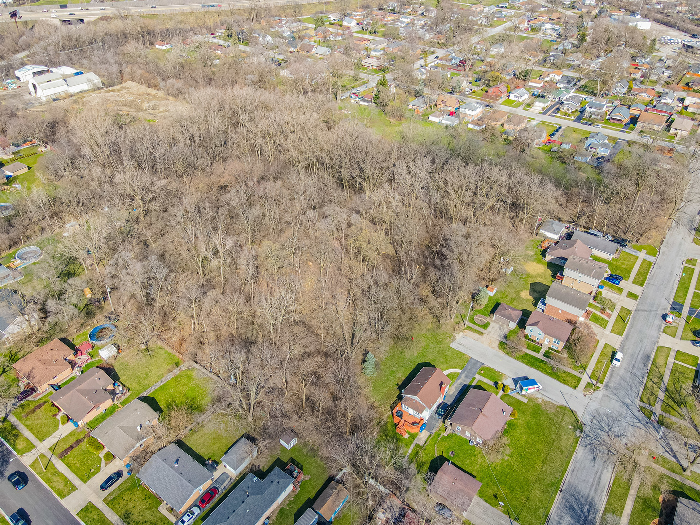 14301 Hamlin Avenue Property Photo 1