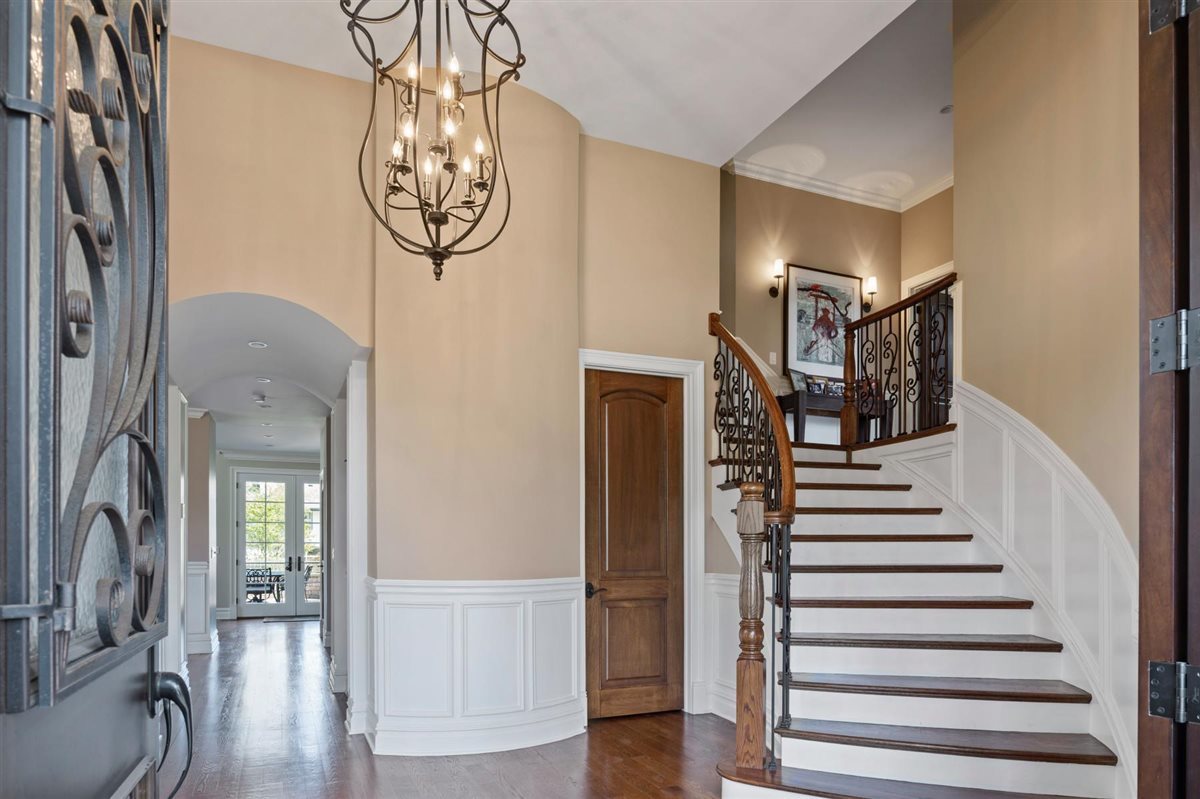 1109 Hohlfelder Road Property Photo 2