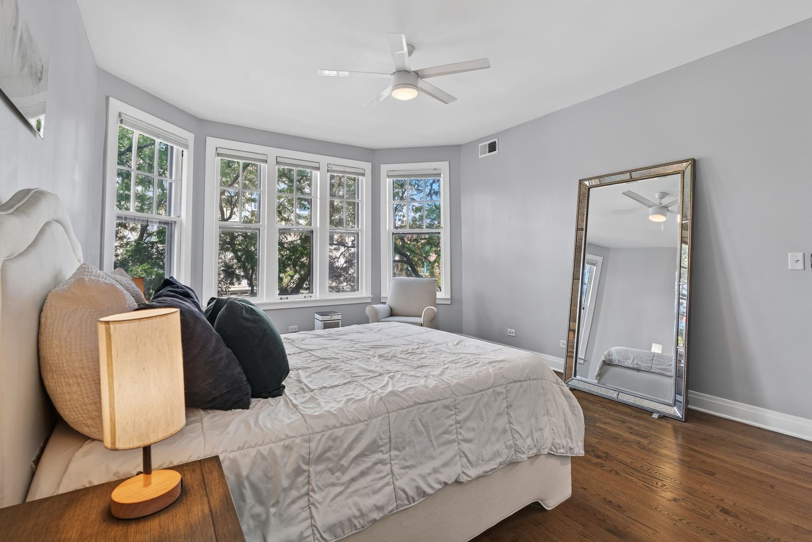 1031 W Bryn Mawr Avenue 2a Property Photo 13