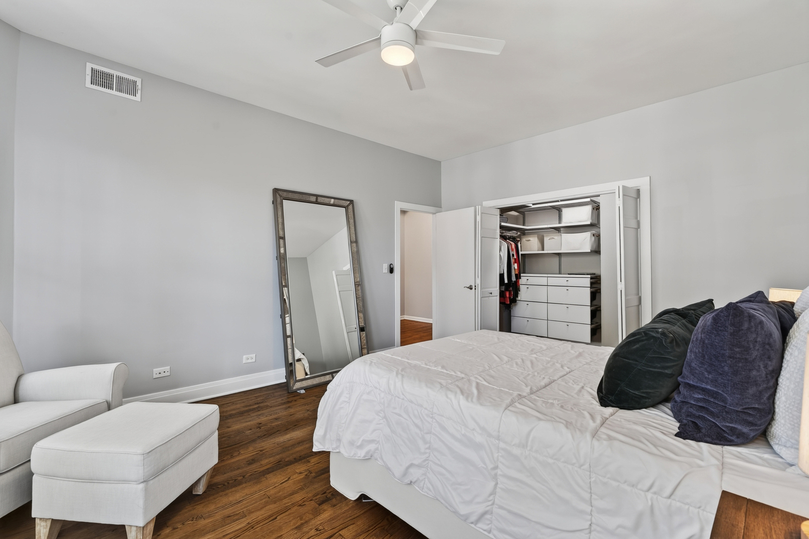 1031 W Bryn Mawr Avenue 2a Property Photo 14