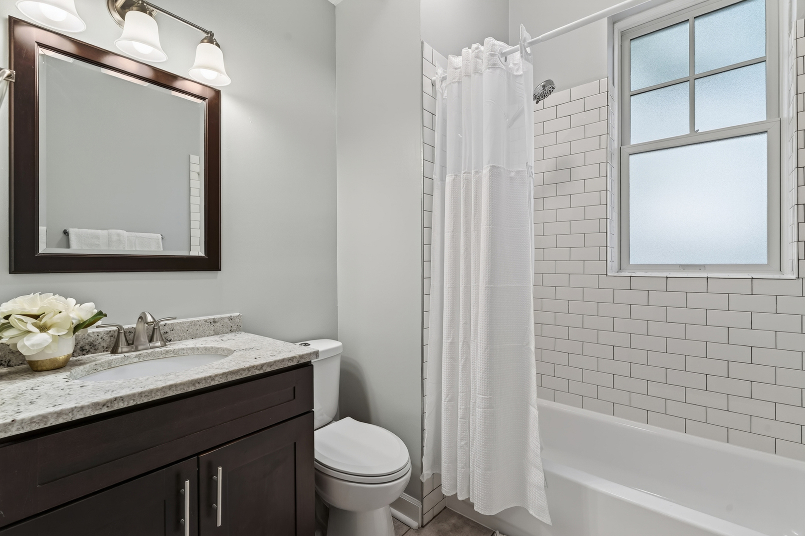 1031 W Bryn Mawr Avenue 2a Property Photo 17