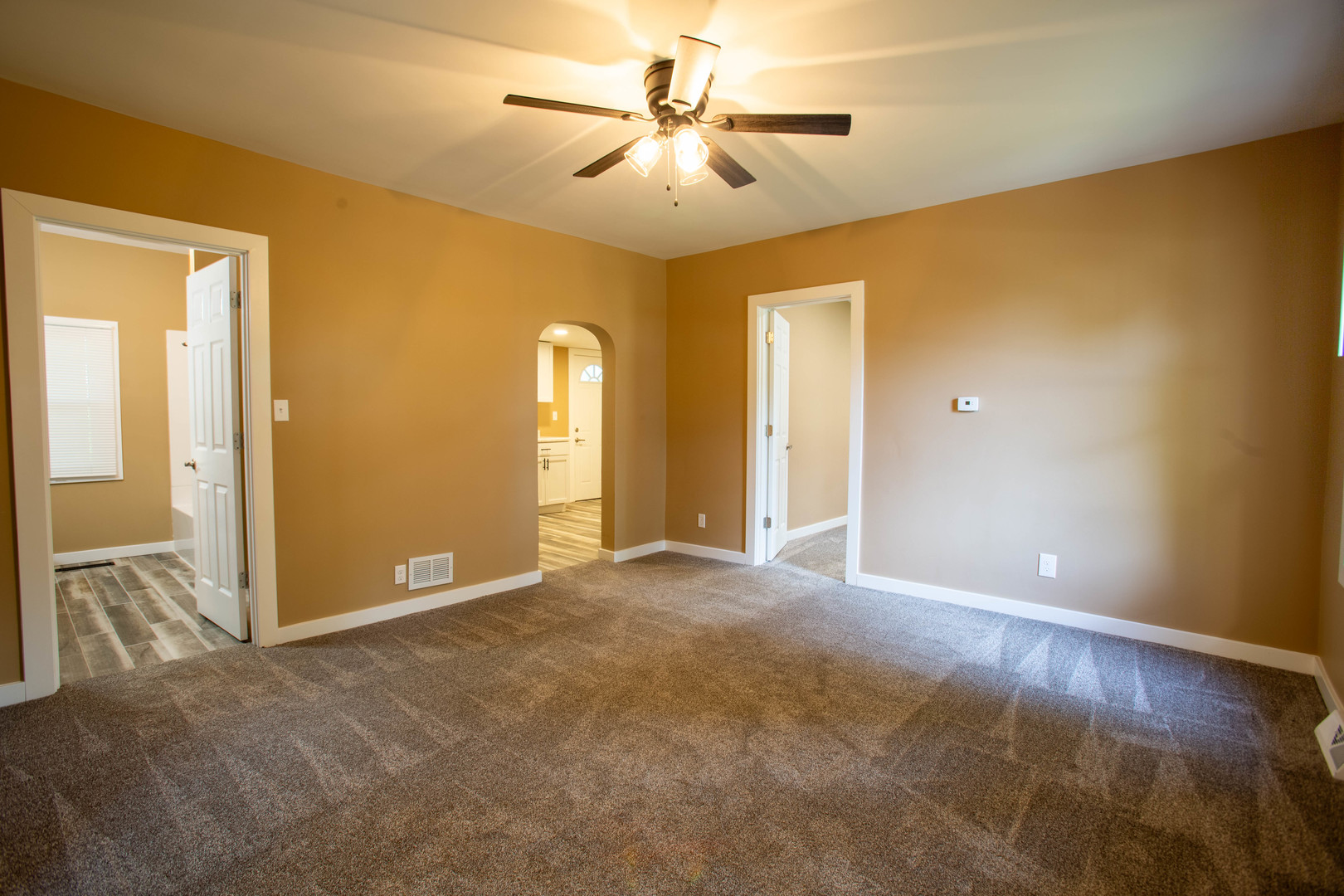 117 Clark Street Property Photo 7
