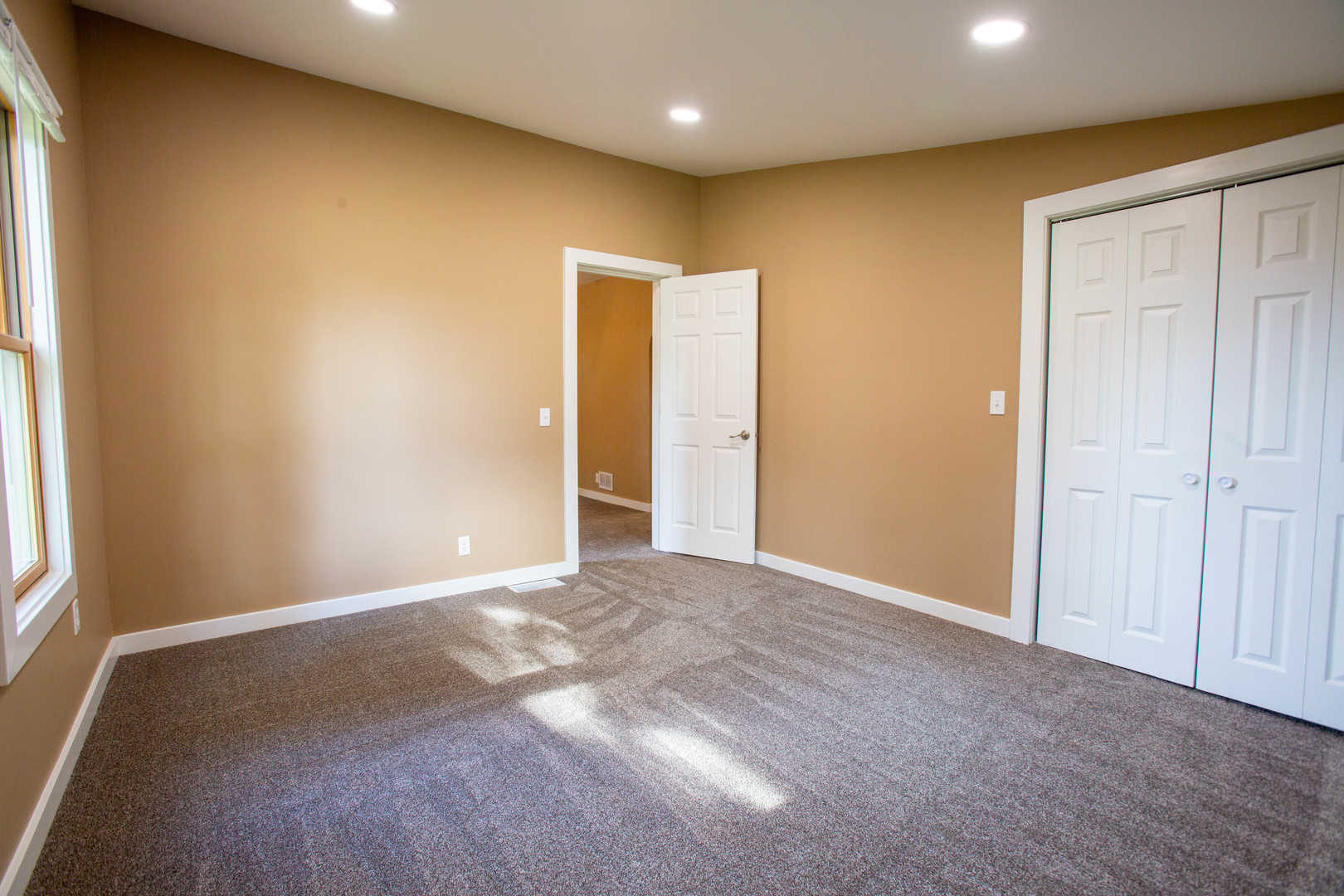 117 Clark Street Property Photo 15