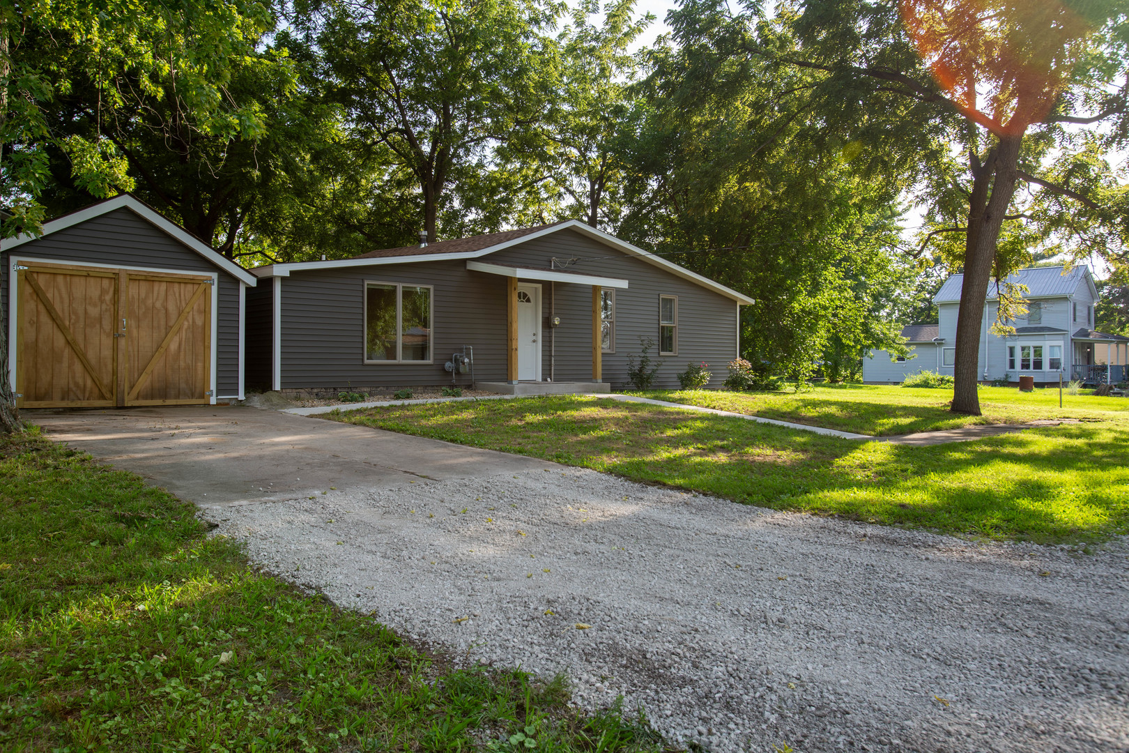 117 Clark Street Property Photo 22