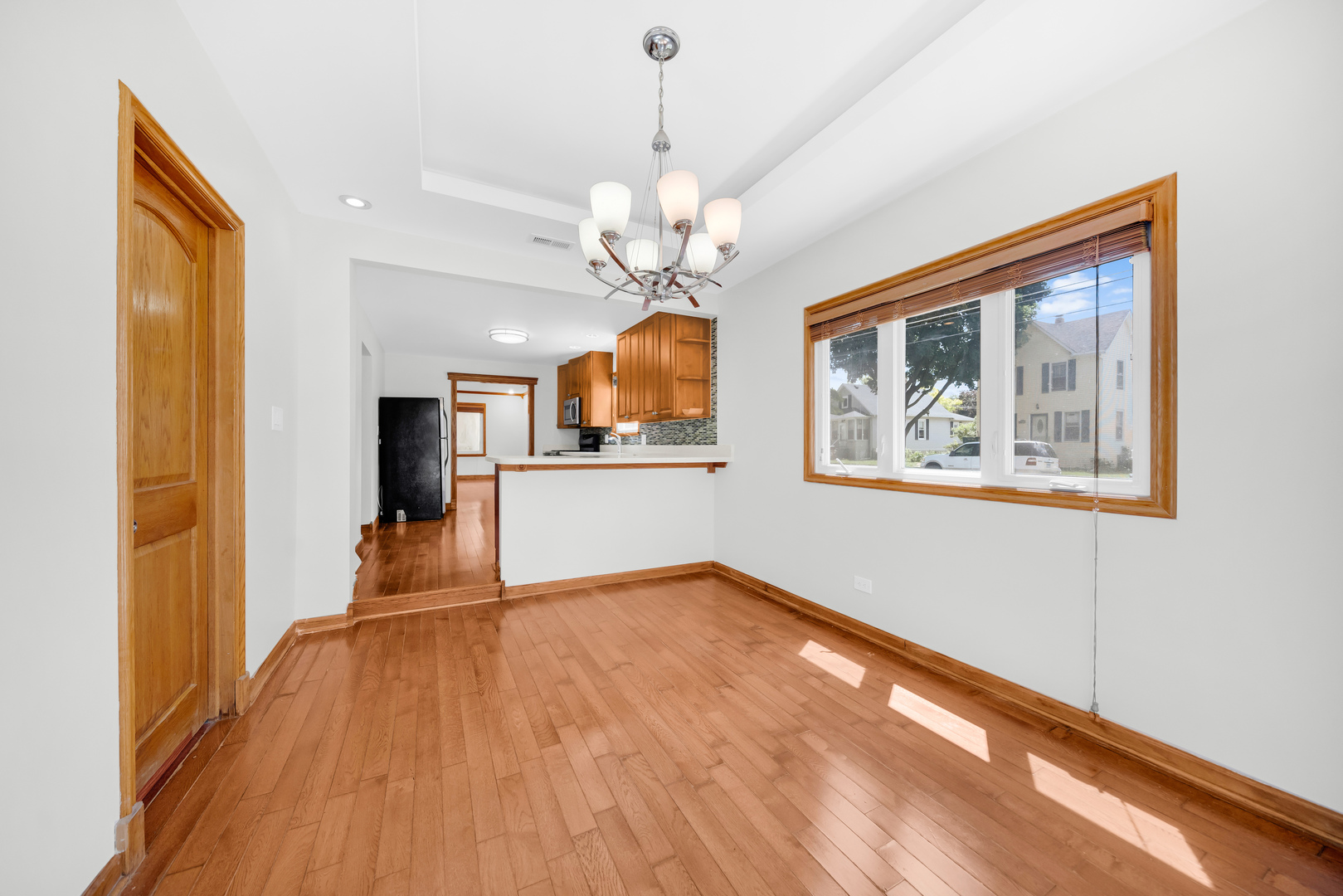 1446 Everett Avenue Property Photo 8