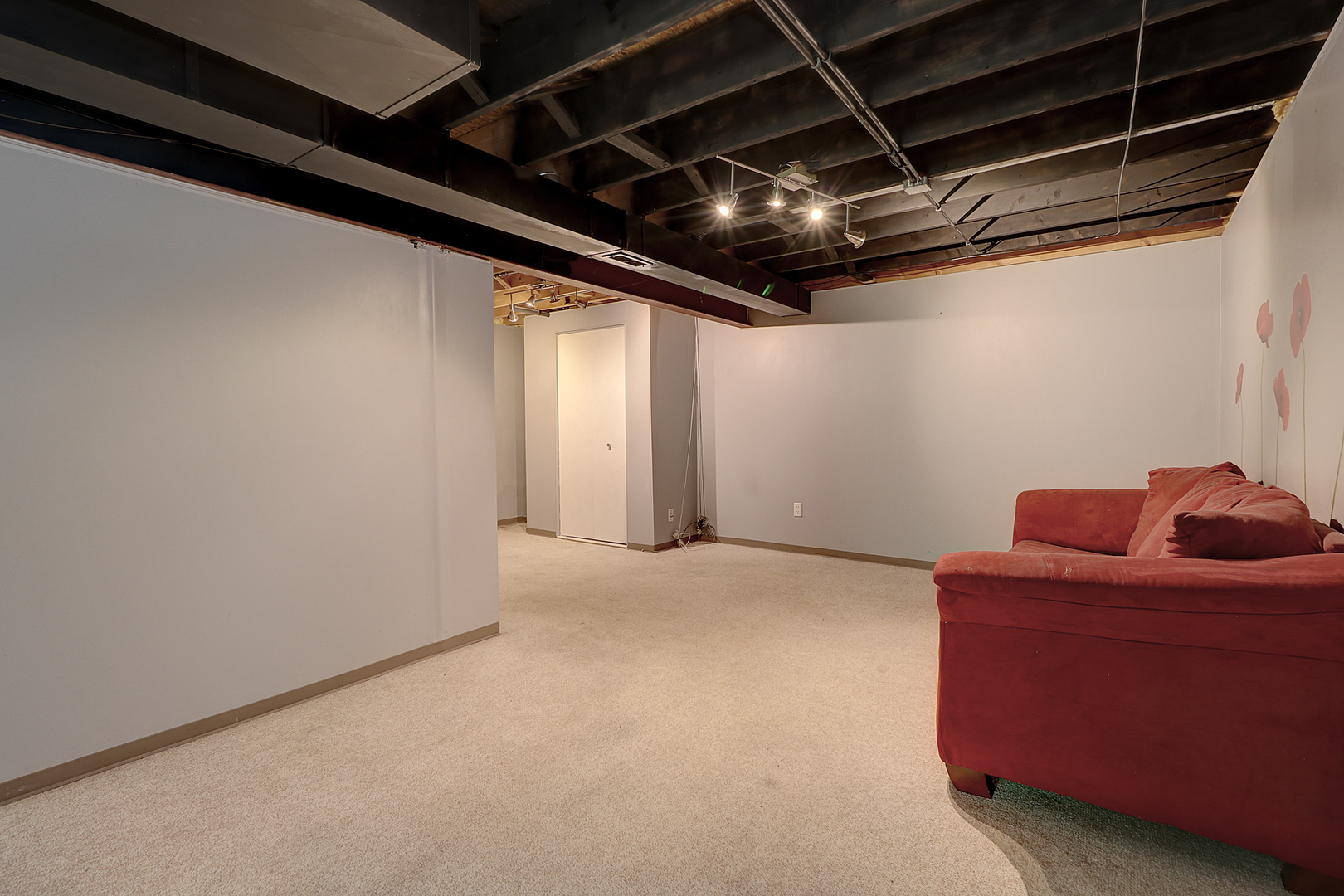 2204 Hollister Court Property Photo 15