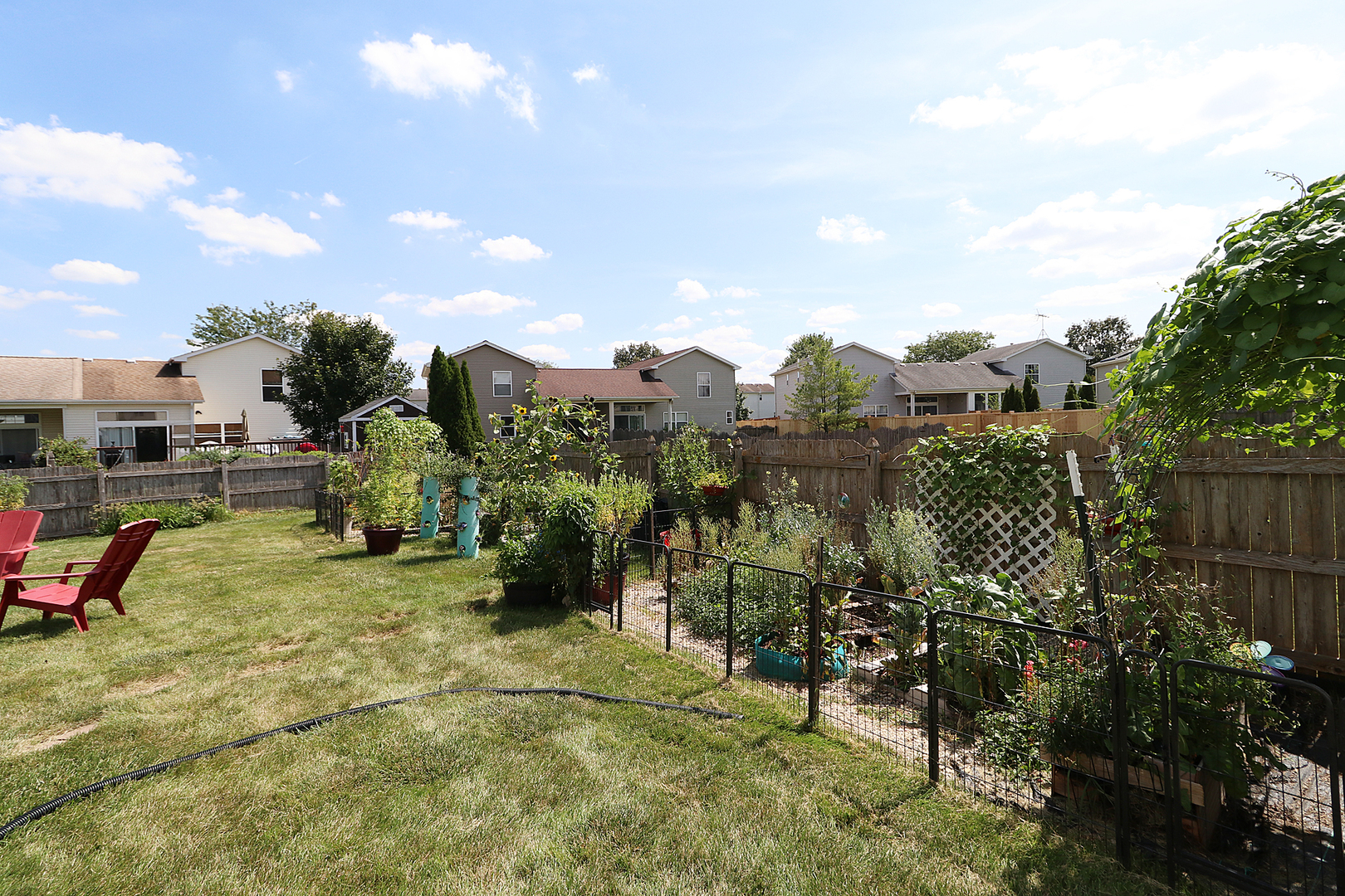 2204 Hollister Court Property Photo 17