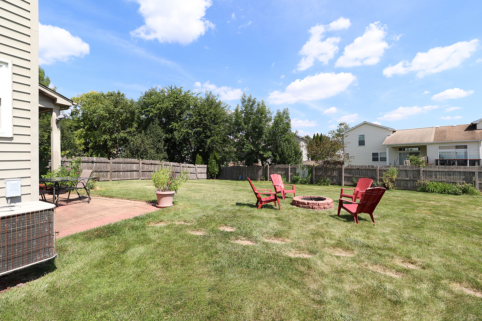 2204 Hollister Court Property Photo 20