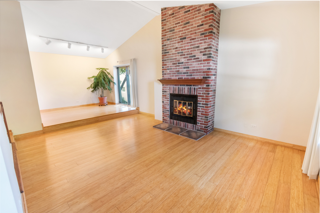 645 Stout Court Property Photo 6