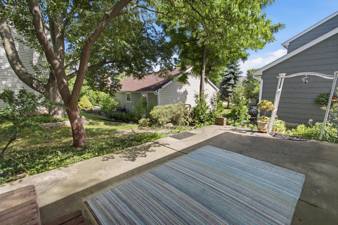 645 Stout Court Property Photo 18