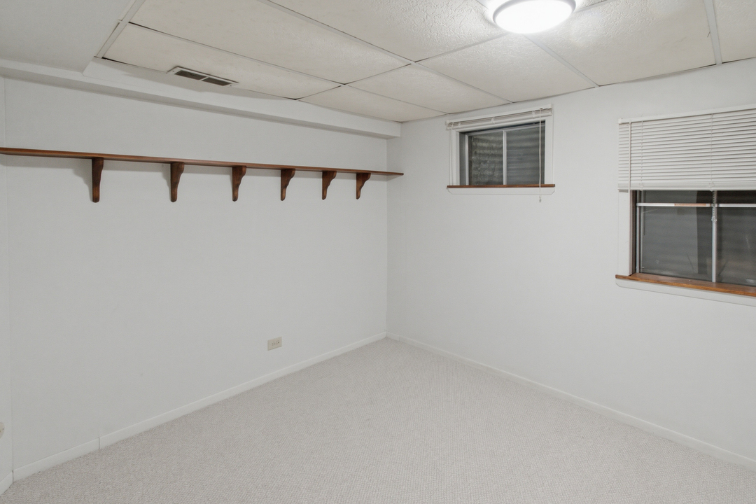 645 Stout Court Property Photo 30