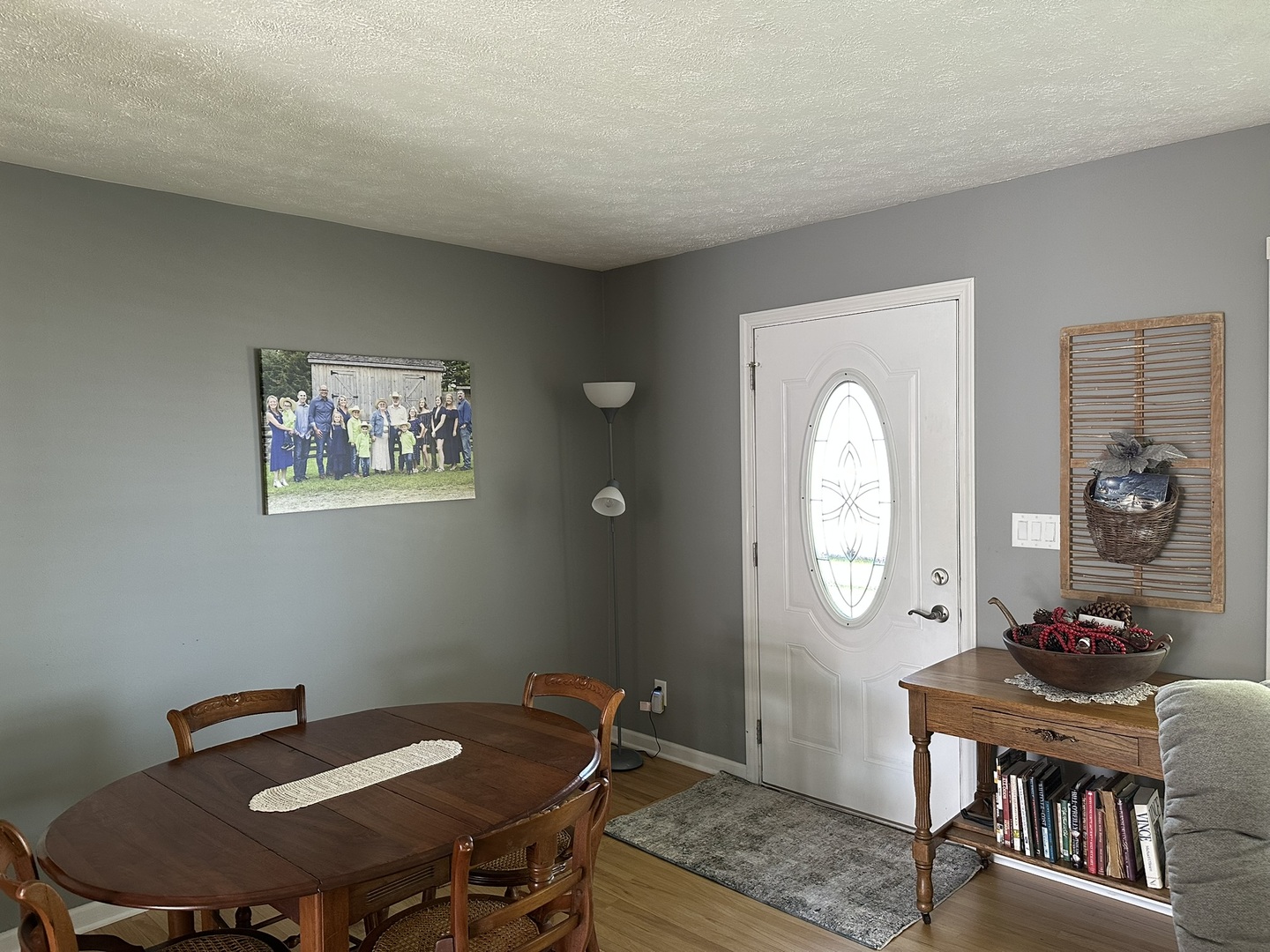 205 Sherwood Lane Property Photo 4