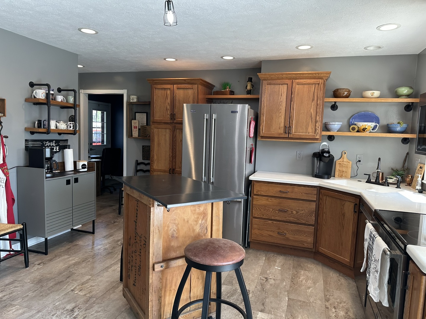 205 Sherwood Lane Property Photo 14