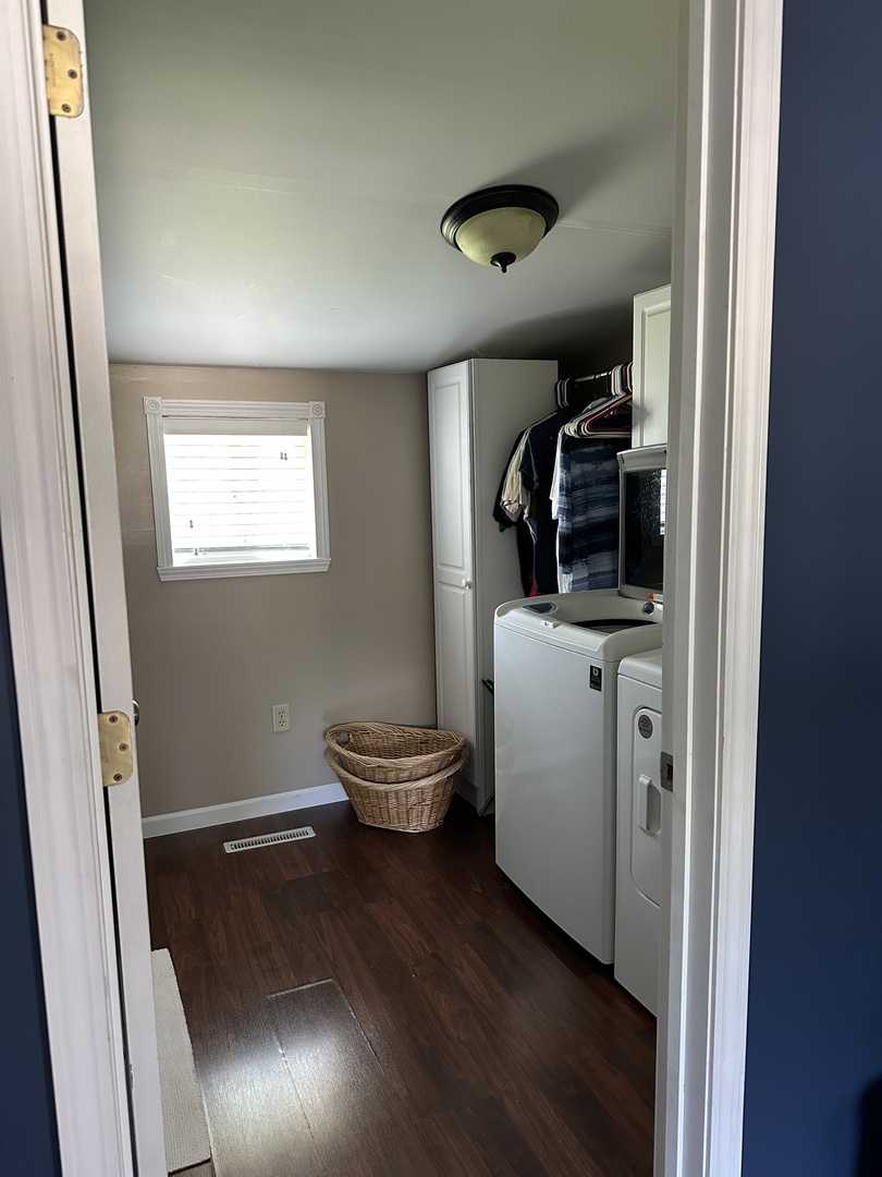 205 Sherwood Lane Property Photo 28