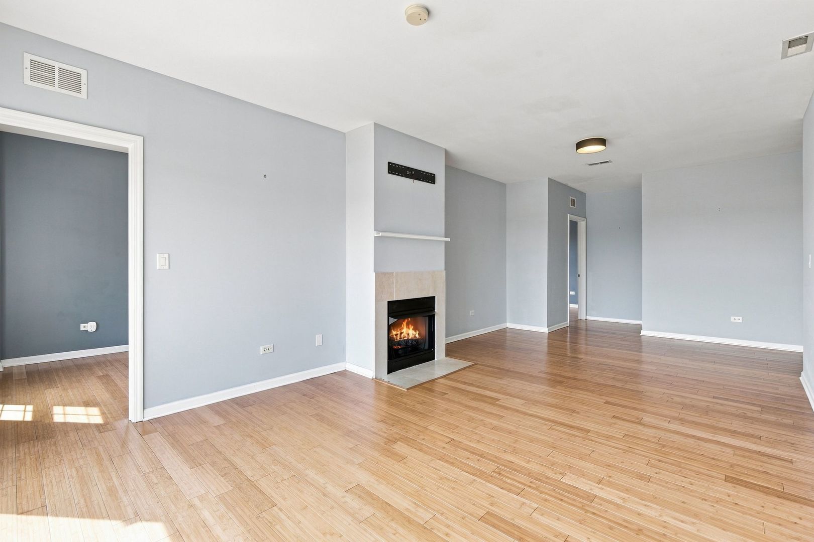 5300 N Lincoln Avenue 5c Property Photo 11