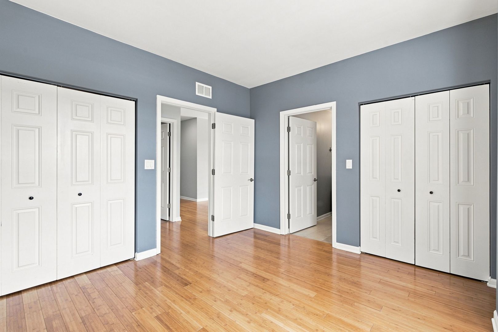 5300 N Lincoln Avenue 5c Property Photo 16