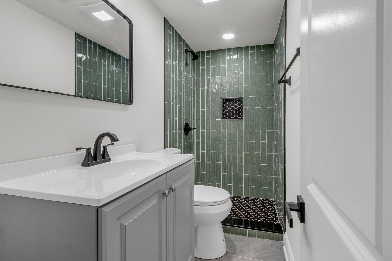 741 Sullivan Road Property Photo 20