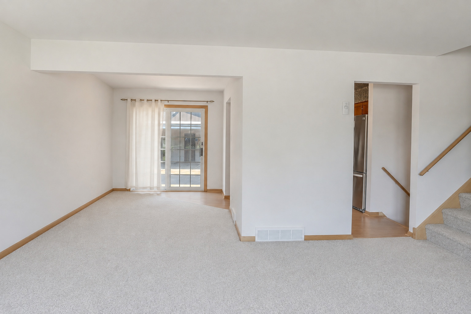 10808 S Rutherford Avenue Property Photo 8
