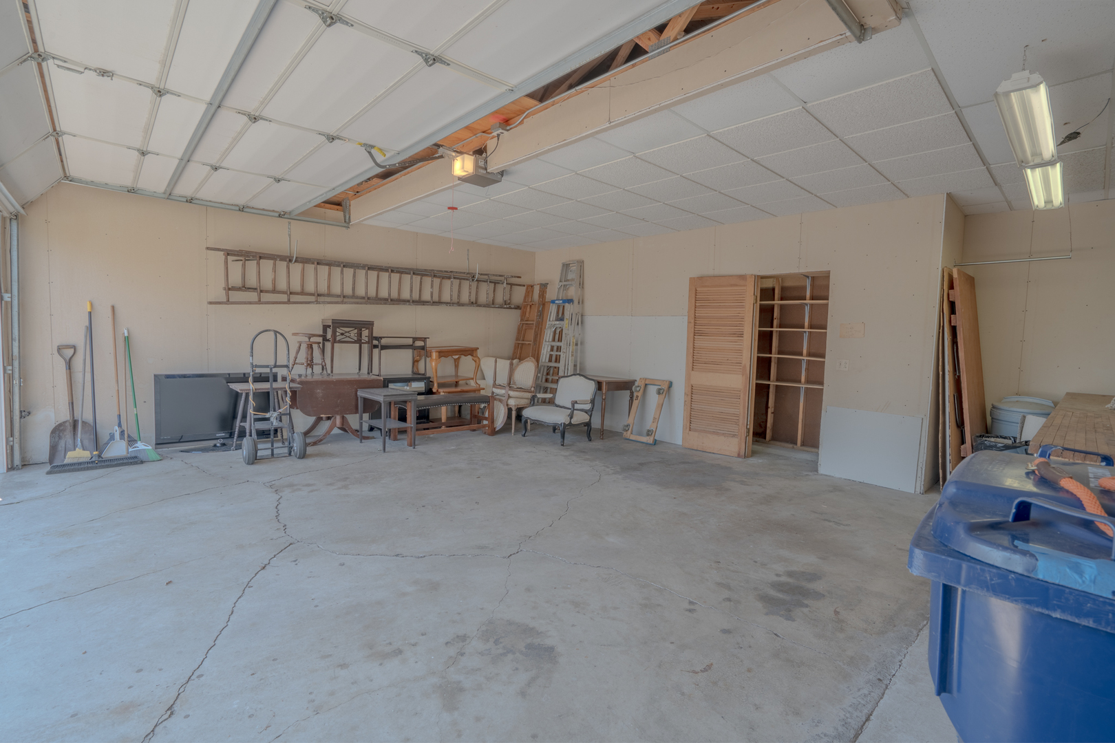 10808 S Rutherford Avenue Property Photo 21
