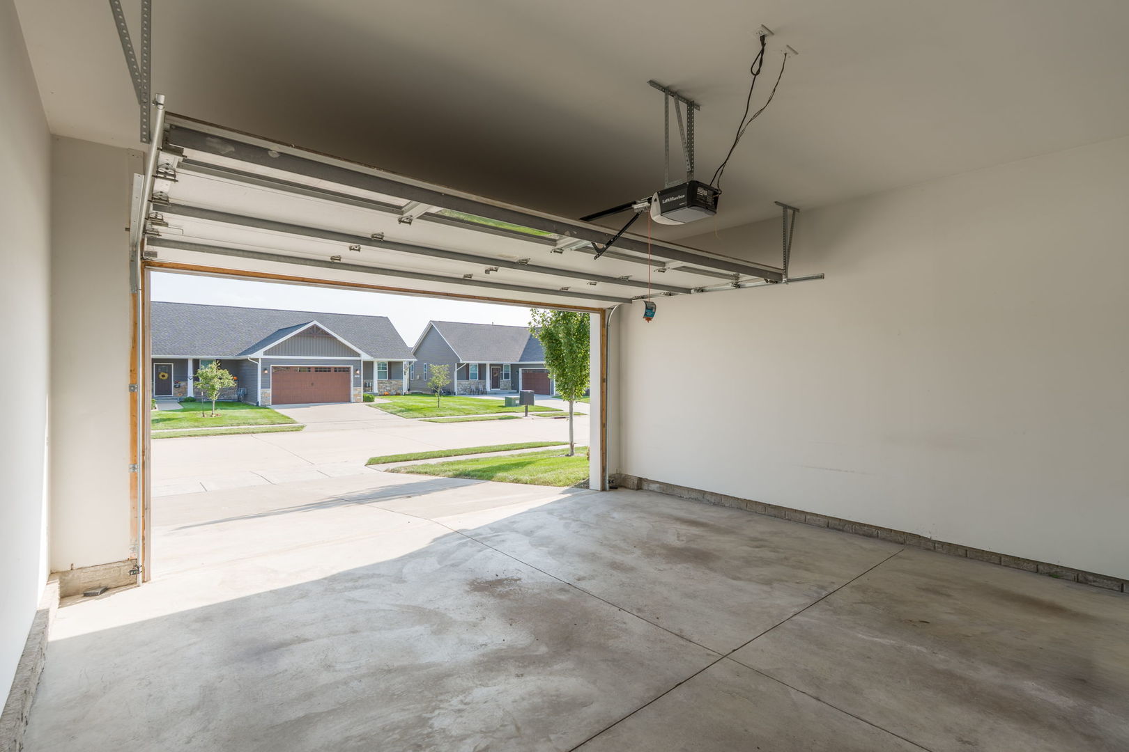 3044 Mary Leigh Drive Property Photo 27