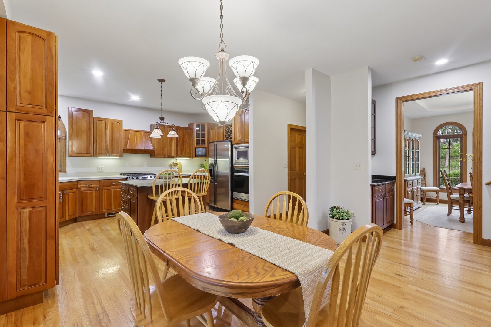 2203 Crystal Way Property Photo 17