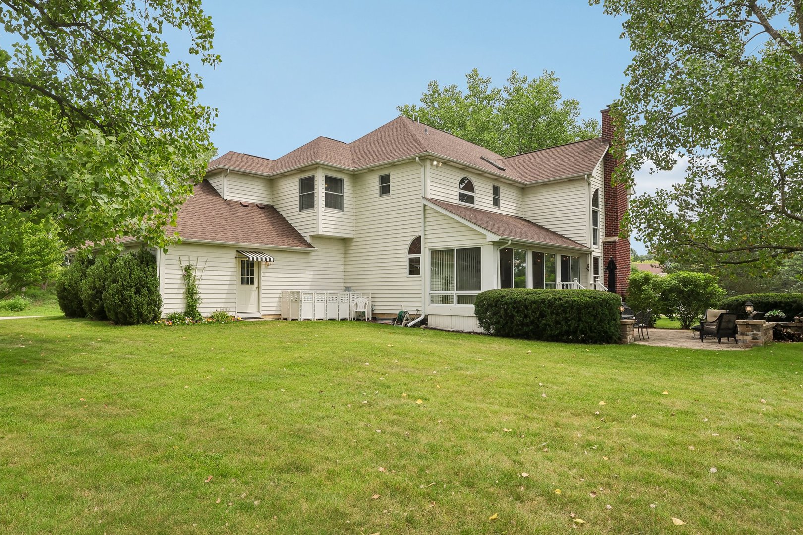 2203 Crystal Way Property Photo 48