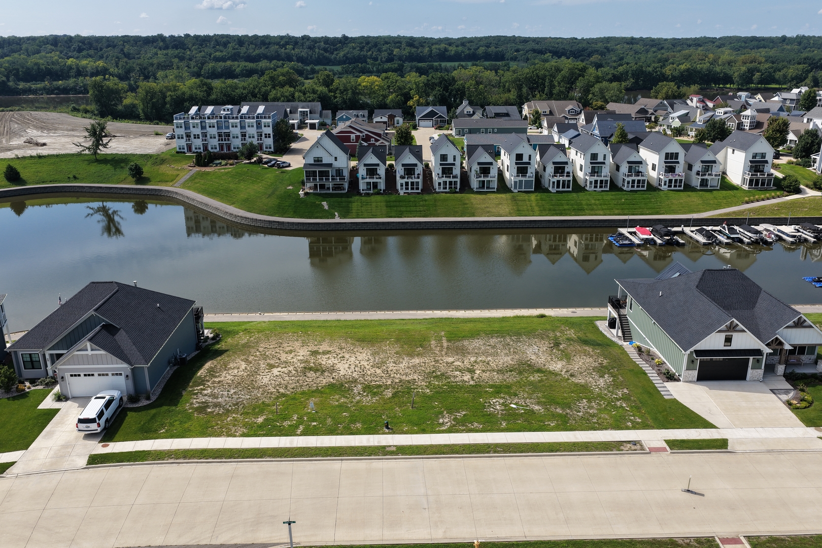 35 Great Loop Drive Property Photo 4