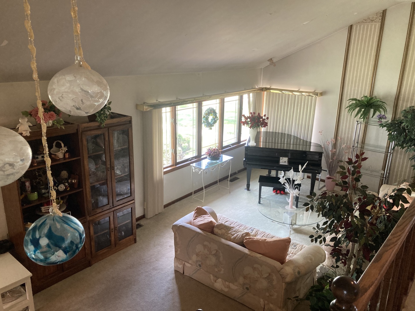 8719 N Oriole Avenue Property Photo 9