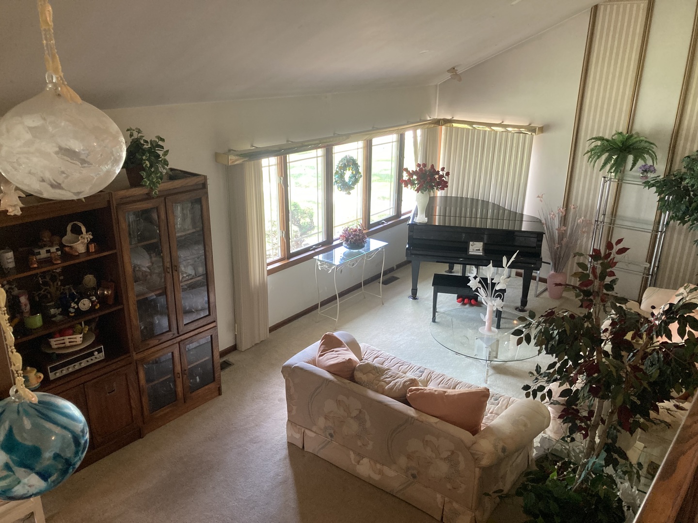 8719 N Oriole Avenue Property Photo 10