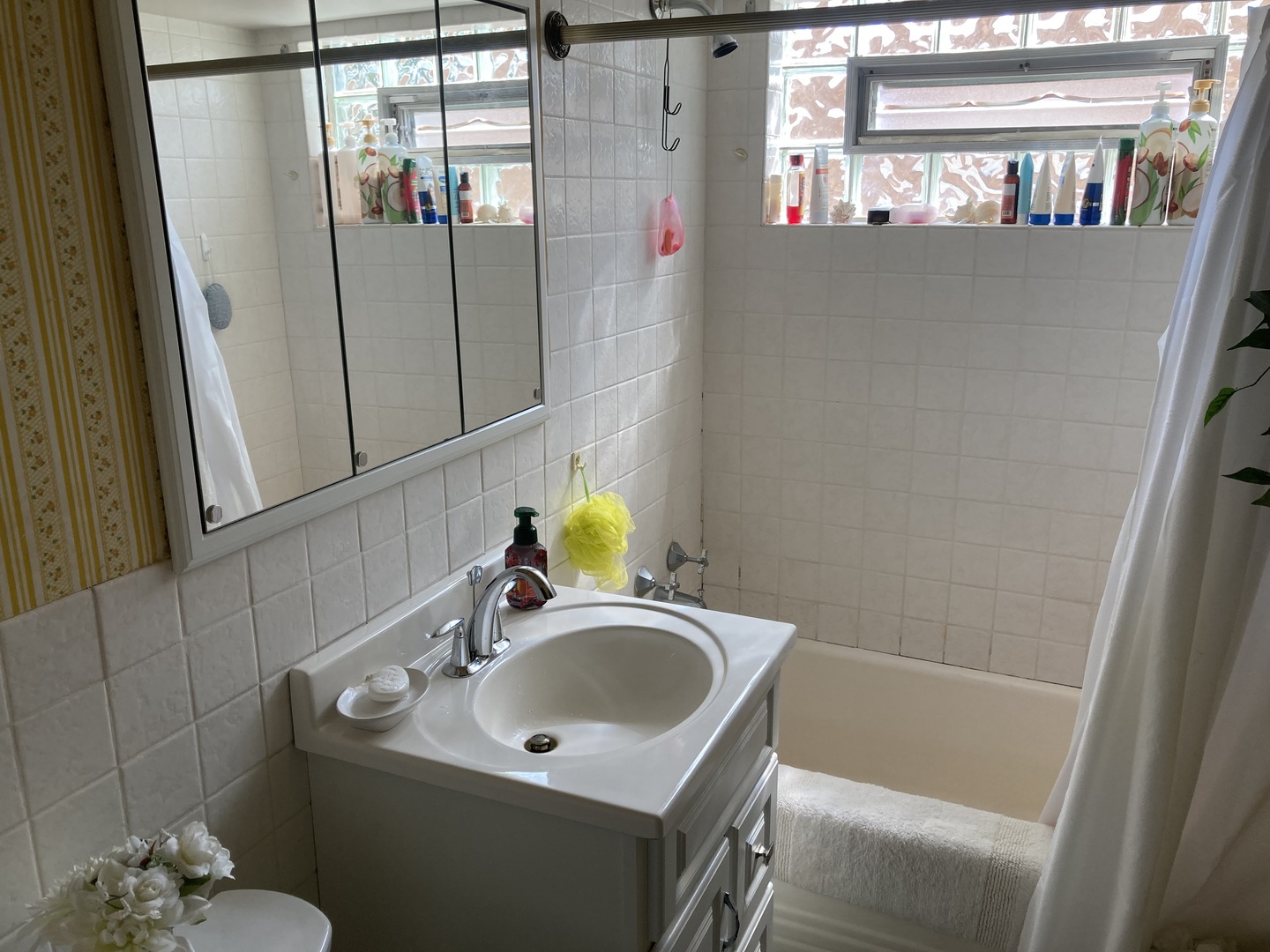 8719 N Oriole Avenue Property Photo 11