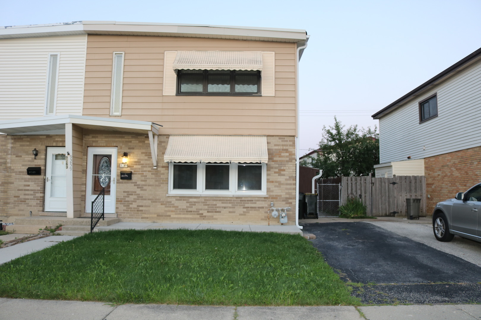 9259 Hamlin Avenue Property Photo 1
