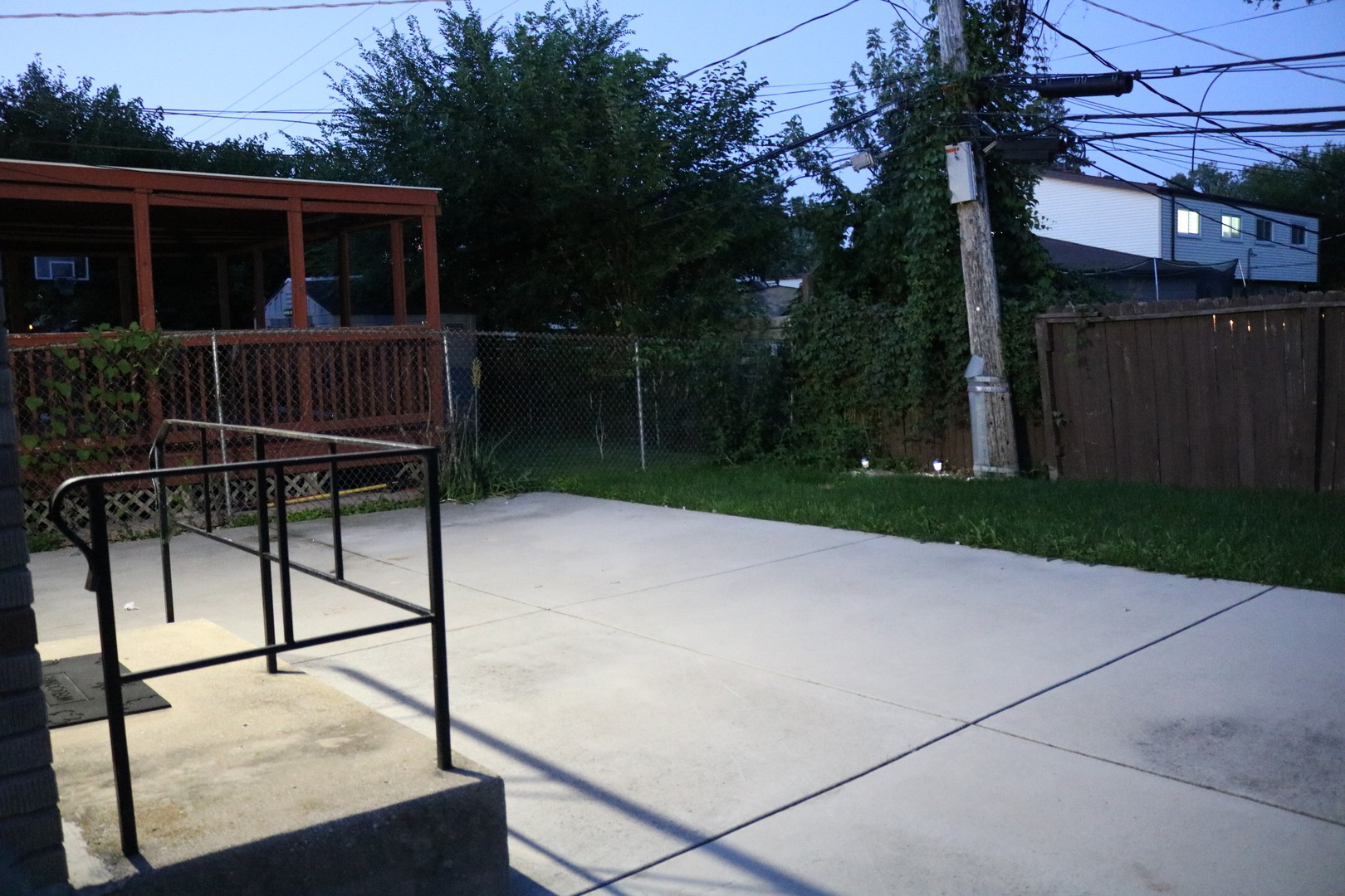 9259 Hamlin Avenue Property Photo 19