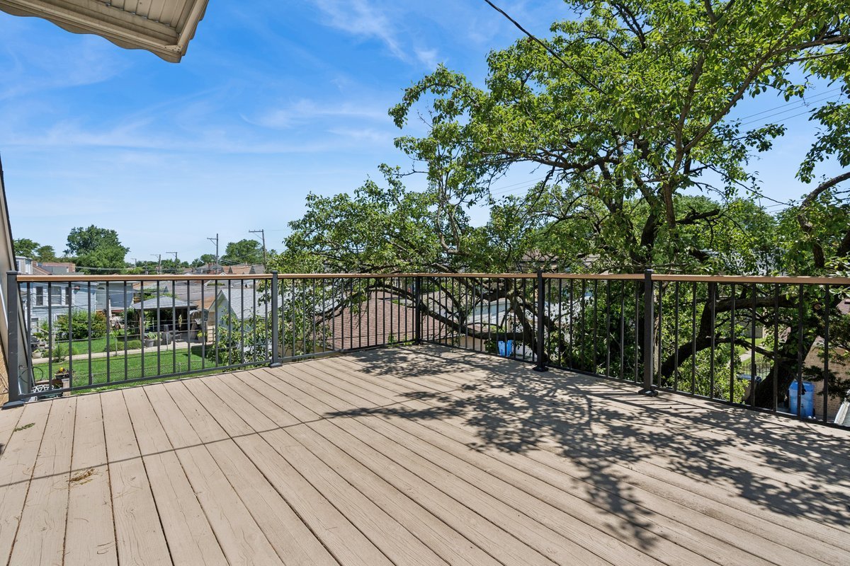 3301 N Newland Avenue Property Photo 19