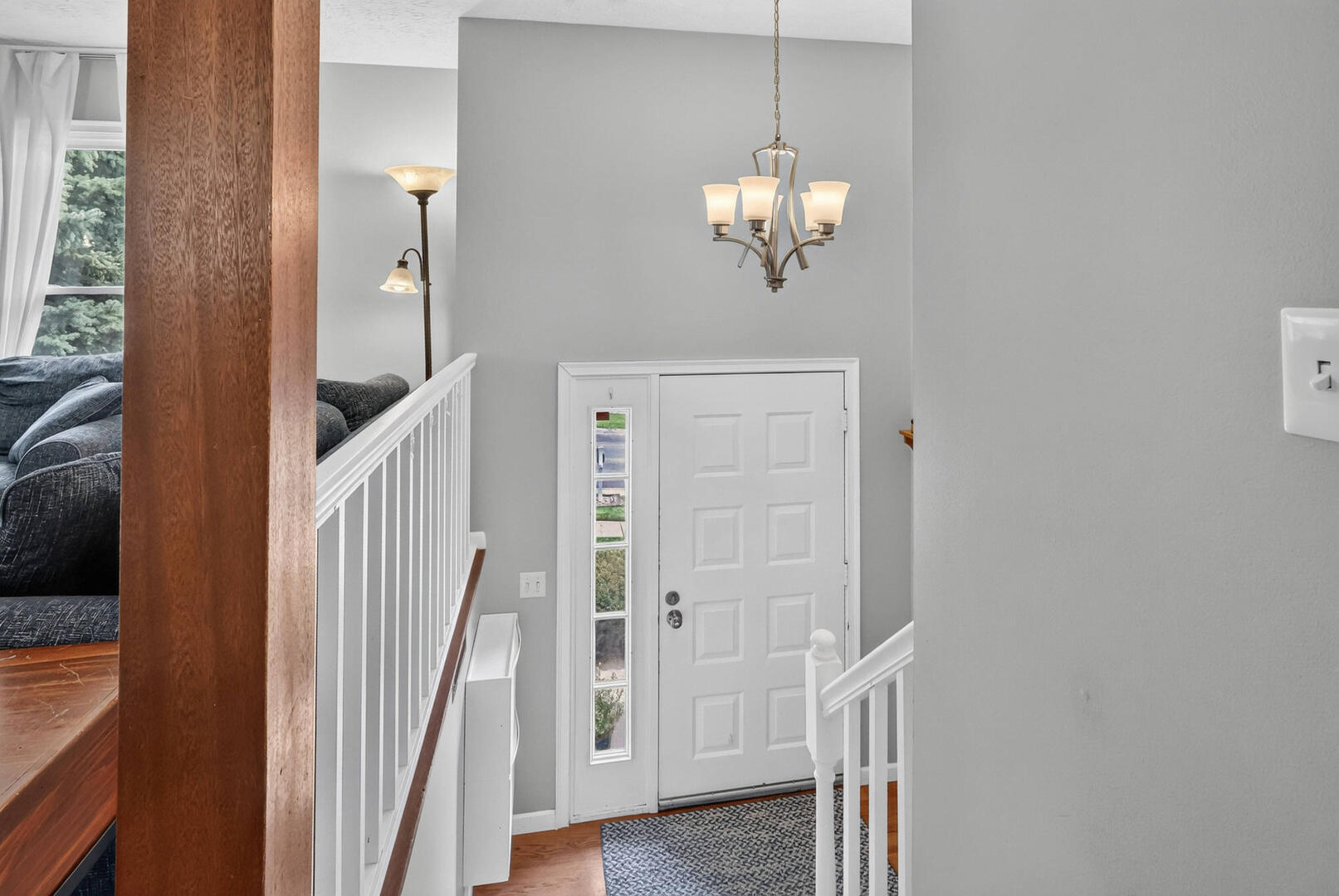 3850 Rolling Wood Court Property Photo 6