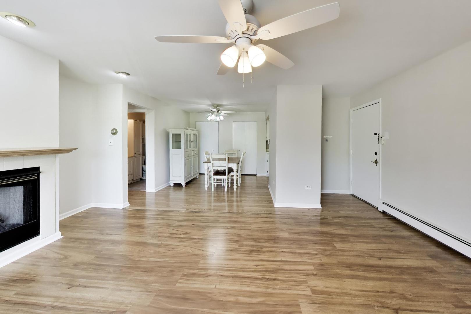 10820 Kilpatrick Avenue 3nw Property Photo 5