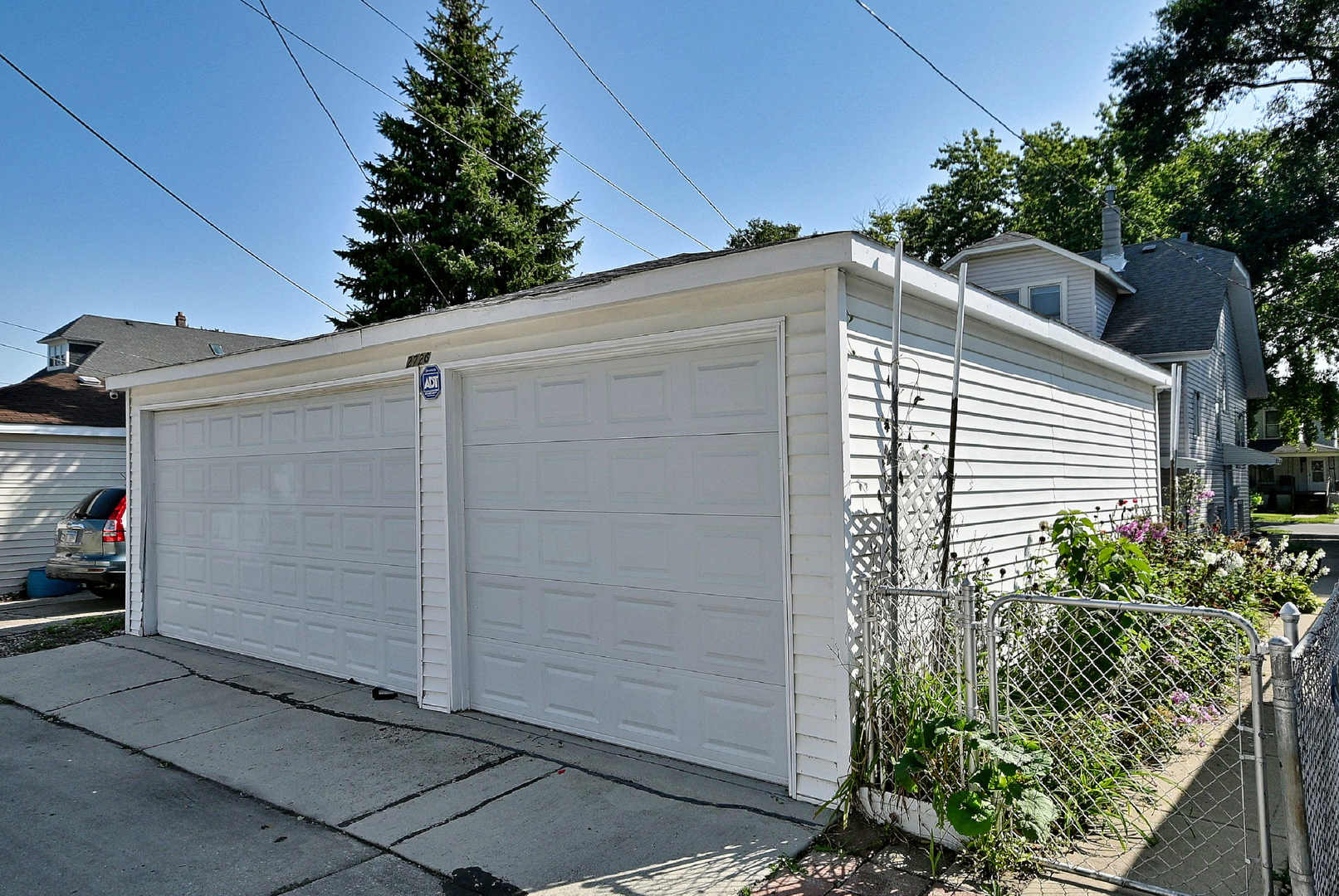 2726 S 60th Court Property Photo 35