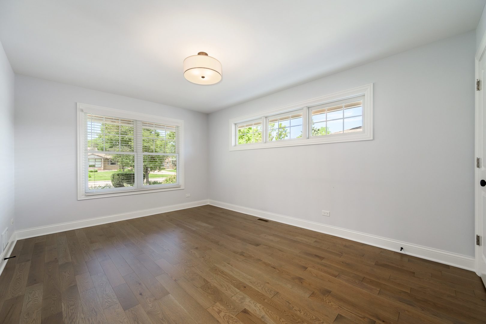 5435 Central Avenue Property Photo 14