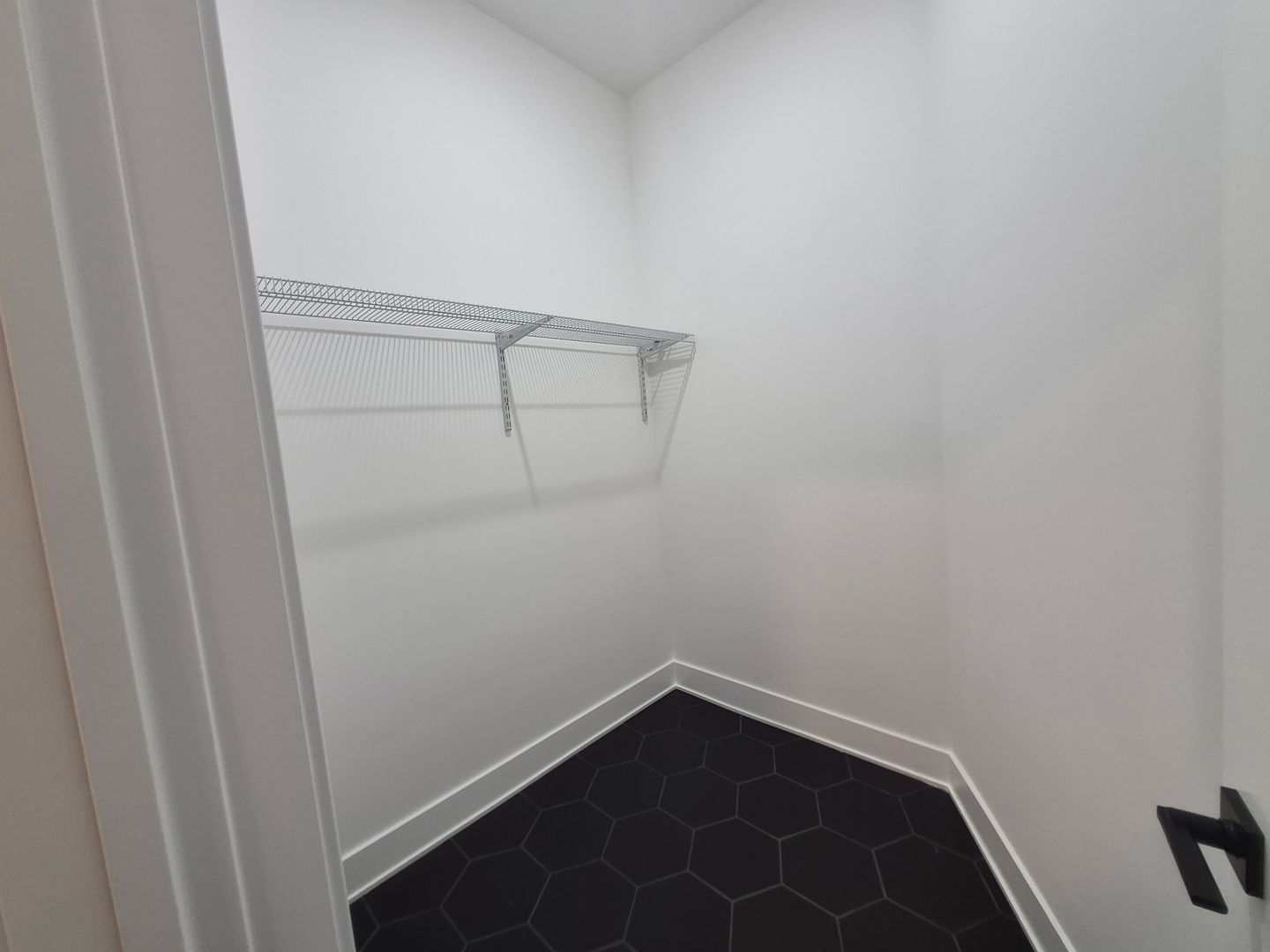 6141 S Greenwood Avenue 1 Property Photo 15