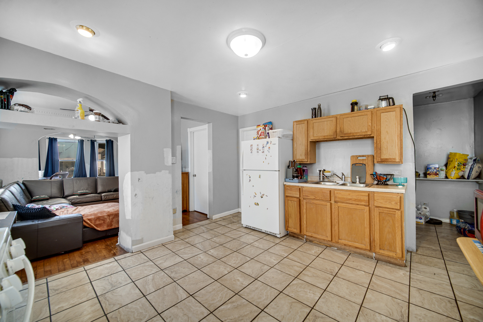 2213 N Kildare Avenue Property Photo 10