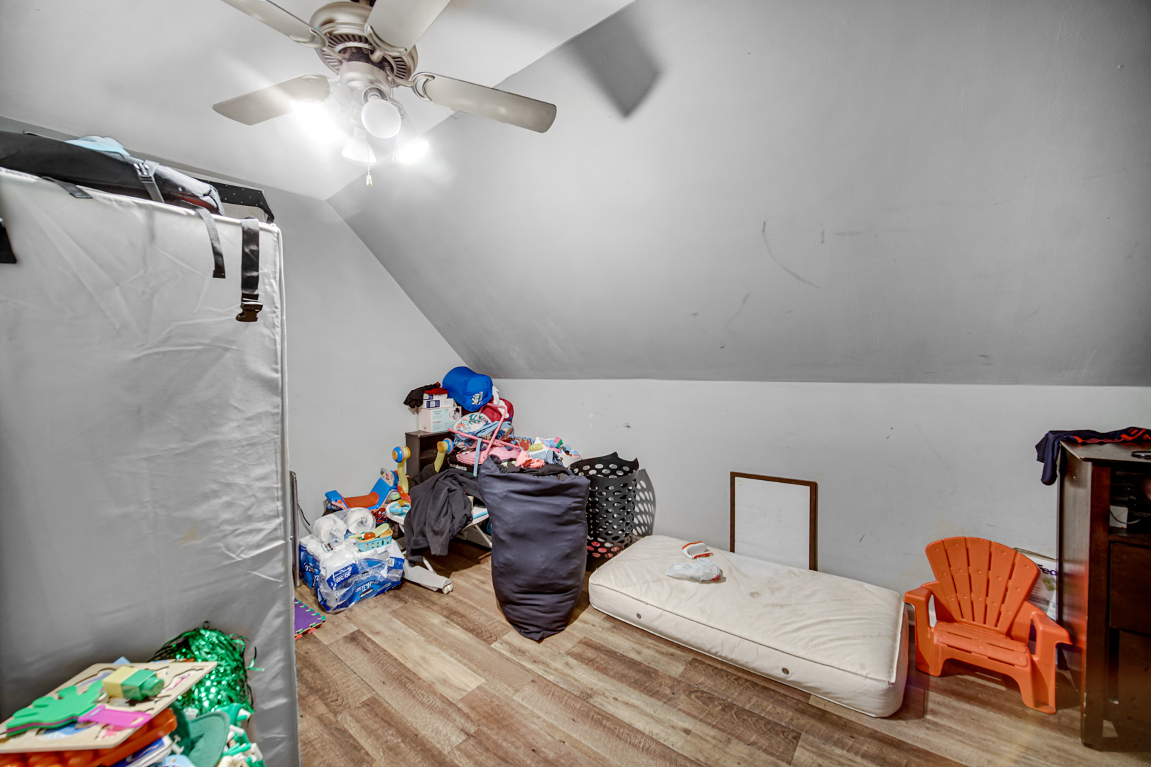 2213 N Kildare Avenue Property Photo 15