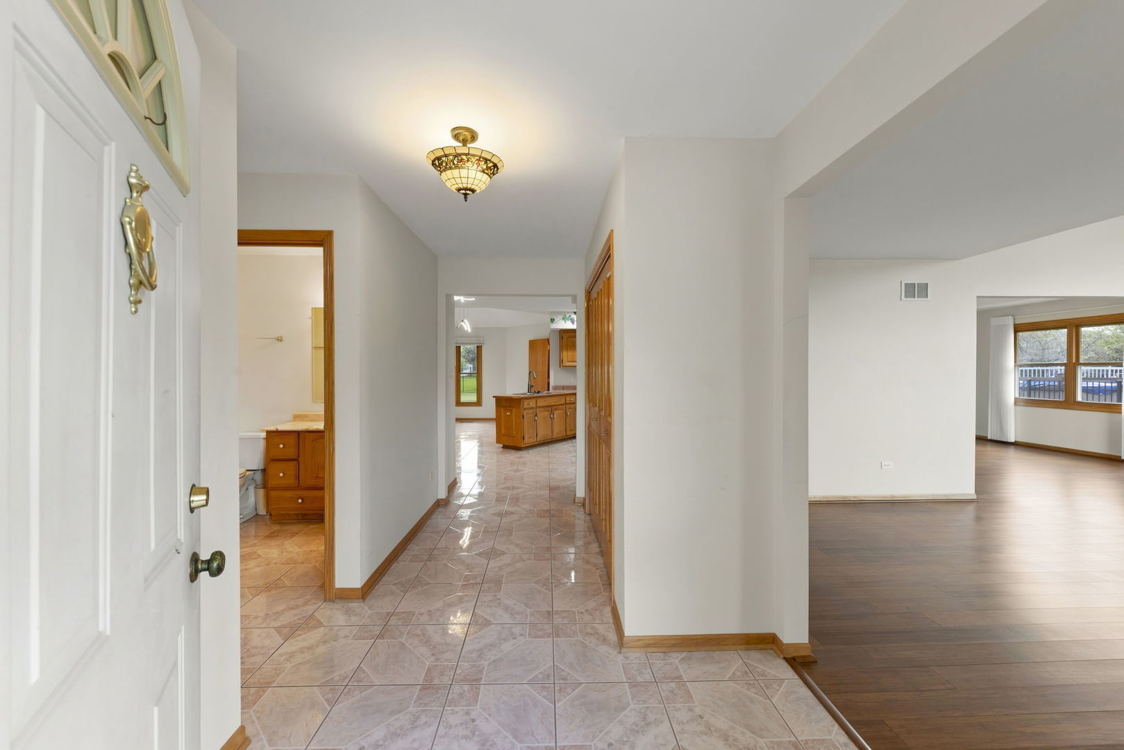 19451 Stonehenge Drive Property Photo 3