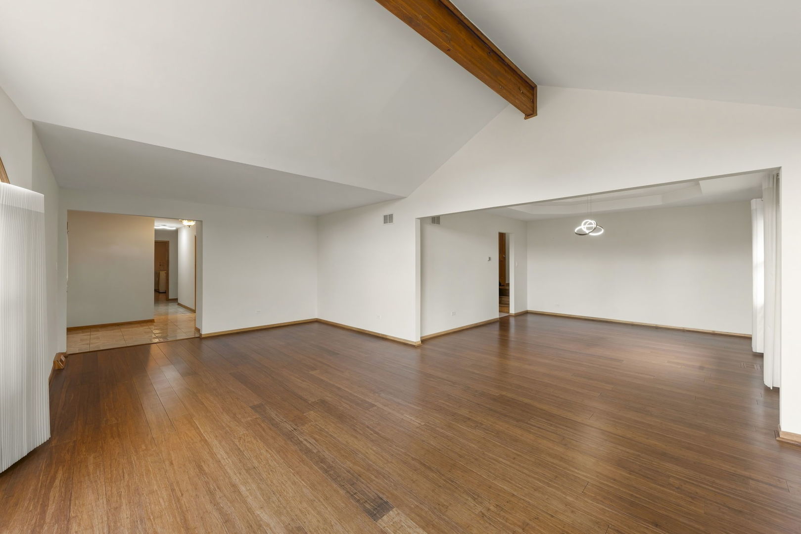 19451 Stonehenge Drive Property Photo 7