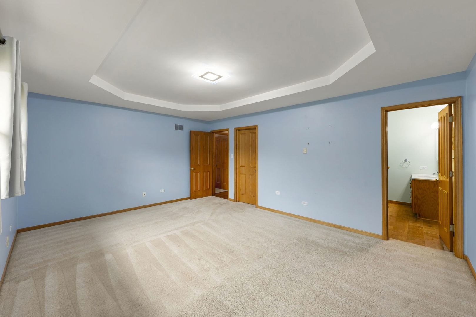 19451 Stonehenge Drive Property Photo 17