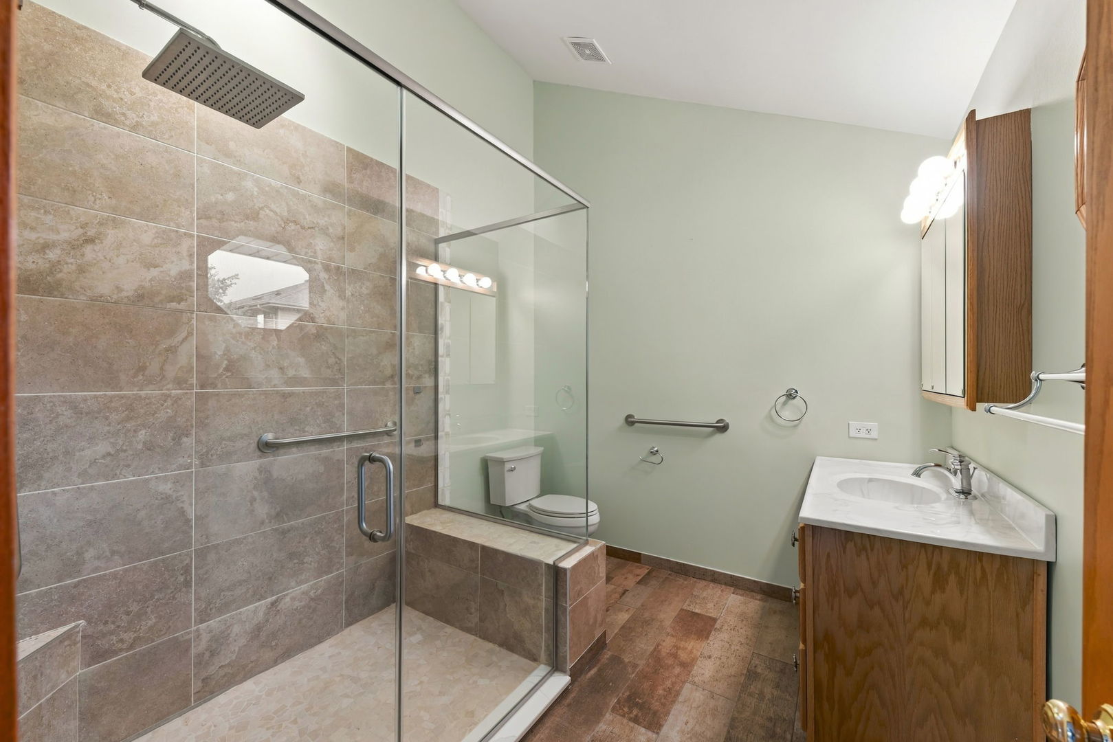 19451 Stonehenge Drive Property Photo 18