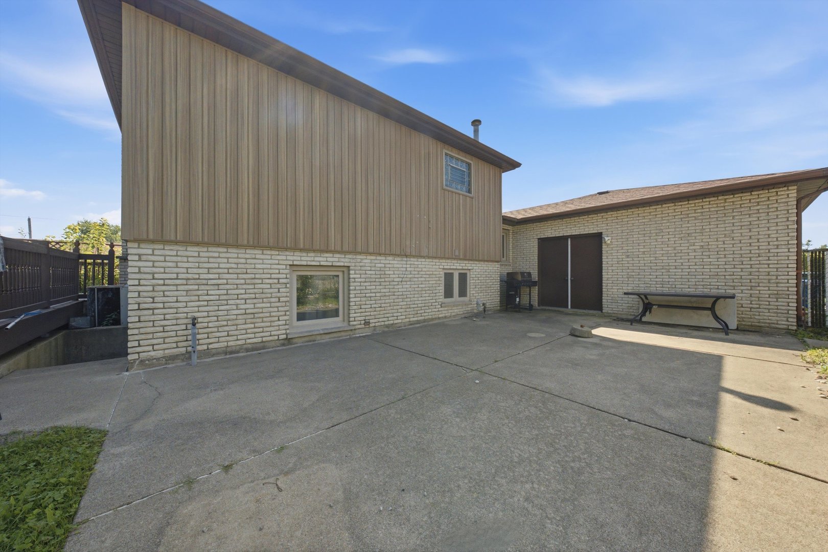 7116 W 85th Place Property Photo 17
