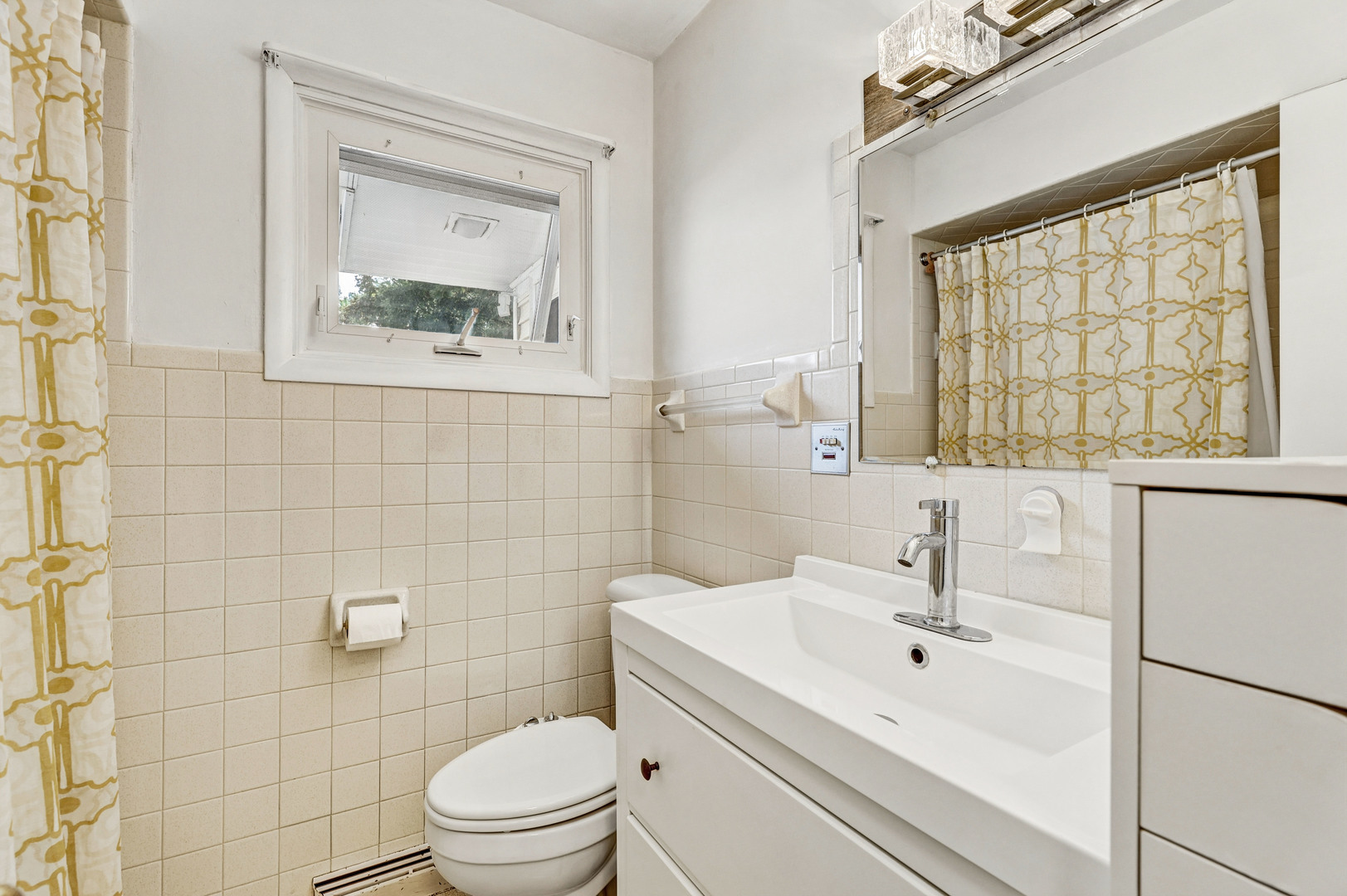 2023 Cedar Street Property Photo 11